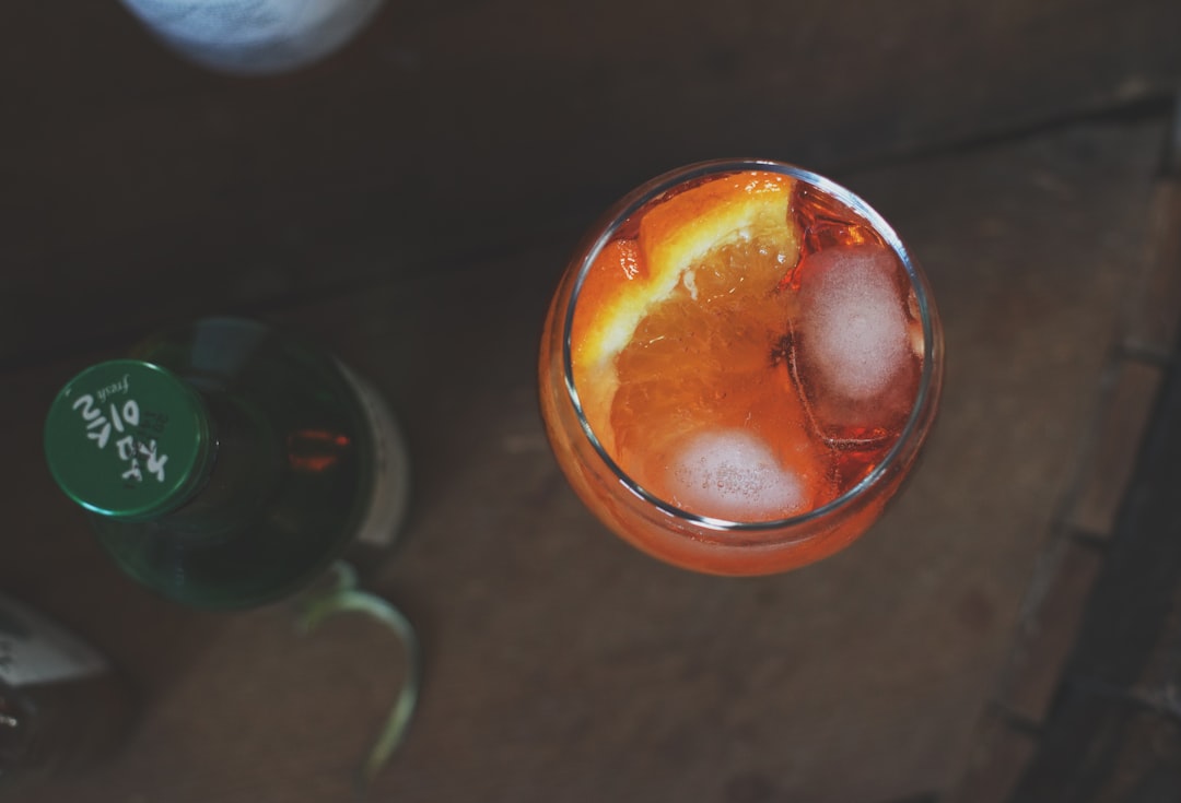 Wendy van Hout: De opvallende vriendin van Peter Gillis